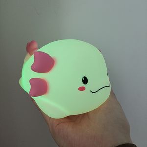 Lámpara LED de noche con sensor táctil de movimiento para decoración del hogar, lámpara portátil de axolote para dormitorio infantil, lámpara recargable de silicona suave - Product Image 1