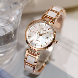 Nouvelle montre pour femme 2025, élégante et polyvalente, style coréen, tendance et à la mode, montre à quartz simple - Product Image 3