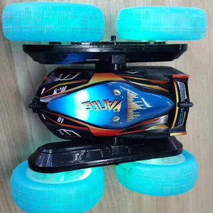 Voiture télécommandée RC de haute qualité avec roues lumineuses améliorées et bras oscillant, double télécommande, pour cascades, jouet pour enfants, pour jeu intérieur et extérieur - Product Image 2