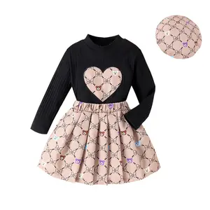2024 New fashion new girl's black high neck cartoon t-shirt+ pleated skirt with hat three-piece set
