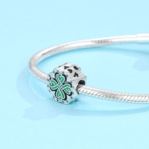 จี้เงินแท้ S925 ลายเซลติกโคลเวอร์ ประดับด้วยเคลือบสีเขียวและเพชร CZ รูปทรงหยัก สำหรับเครื่องประดับผู้หญิง สร้อยข้อมือ ของขวัญ - Product Image 3