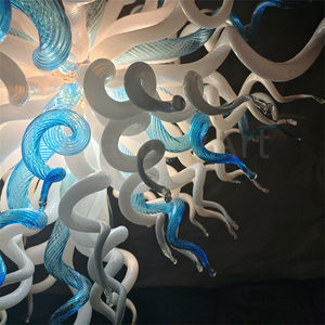 עיצוב ייחודי מנורת חג המולד קישוט לבן עם מעט נברשת זכוכית צ 'נברשת - Product Image 5