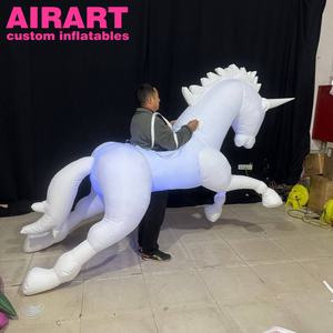 Traje <span class=keywords><strong>de</strong></span> unicornio blanco inflable con iluminación LED <span class=keywords><strong>de</strong></span> salida <span class=keywords><strong>de</strong></span> fábrica, globo <span class=keywords><strong>de</strong></span> disfraz <span class=keywords><strong>de</strong></span> unicornio <span class=keywords><strong>de</strong></span> desfile inflable - Product Image 3