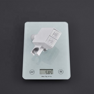 Juego de rociador de bidé de latón blanco de fábrica de Guangdong, kit de grifo pulverizador de inodoro montado en la pared con manguera - Product Image 5