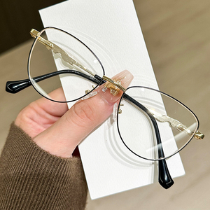 <span class=keywords><strong>Occhiali</strong></span> <span class=keywords><strong>da</strong></span> <span class=keywords><strong>vista</strong></span> G95-300 Retro Lady Fashion con montatura a occhio <span class=keywords><strong>di</strong></span> <span class=keywords><strong>gatto</strong></span> bicolore in metallo, anti luce blu, per donna, <span class=keywords><strong>da</strong></span> lettura. - Product Image 4