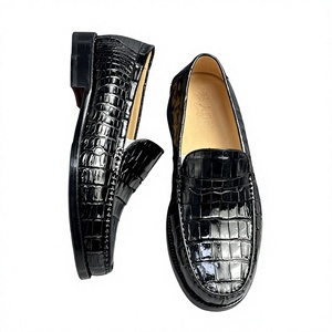 Mocasines de cuero genuino para hombre, hechos a mano, elegantes, italianos, de lujo, a precio de fábrica. - Product Image 1