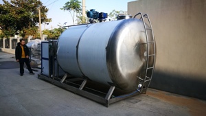 Công nghiệp số lượng lớn sữa làm mát xe tăng/số lượng lớn sữa làm mát Bán/Máy làm lạnh sữa - Product Image 4