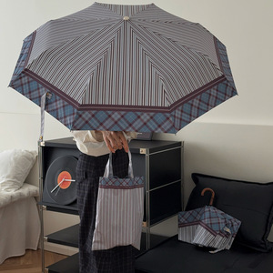 Ombrello alla Moda con Stampa a Righe Rosse e <span class=keywords><strong>Blu</strong></span> per Sole e Pioggia, Logo Personalizzato Stampato, Ombrello Pieghevole Automatico Portatile con Telaio Robusto - Product Image 6