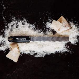 <span class=keywords><strong>Microplane</strong></span> 46020 Rallador Premium Zester, Negro, 12 # 34; - Product Image 5