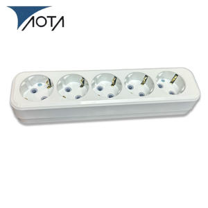 Ucuz Fiyatlı Endüstriyel Kalite Avrupa Tipi Priz Uzatma Kablosu 5'li Priz Çoklayıcı Akım Koruyucu 1.8m Kablo 10A Nominal Akım - Product Image 3