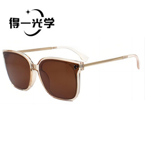 Women <b>Sunglasses</b> Pc Frame Uv400 Protection Type 3 Sunshades For Outdoor Use - Product Image 1