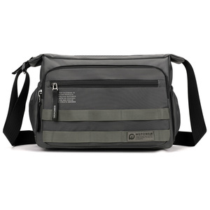 Sac bandoulière imperméable grande capacité en nylon, sac de voyage, sac bandoulière avec logo personnalisé pour unisexe - Product Image 2
