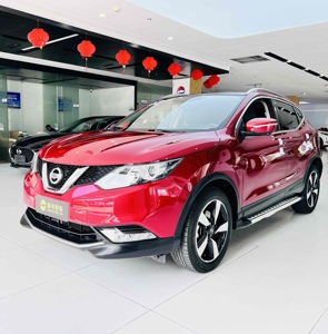 Acceptons les commandes personnalisées - <span class=keywords><strong>Nissan</strong></span> <span class=keywords><strong>Qashqai</strong></span> SUV <span class=keywords><strong>automatique</strong></span> 2.0L CVT 2017, intérieur foncé, sièges en tissu, pneus R17, caméra de recul, 70000 km, occasion - Product Image 1