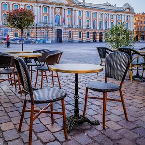 Großhandel im europäischen Stil einzigartige hochwertige geometrische kaffee-Tischbeine für den Garten aus Conical Square Tube aus Massivmetall aus Gusseisen