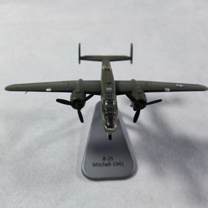 Modello di Bombardiere B-25 <span class=keywords><strong>della</strong></span> Seconda <span class=keywords><strong>Guerra</strong></span> Mondiale di Alta Qualità, Scala 1:144, in Lega di Zinco 3D, Tecnica di Pressofusione per <span class=keywords><strong>Arte</strong></span> e Collezionismo - Product Image 5