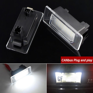 Luz de matrícula para Audi A3 A4 A5 A6 A7 RS5 RS6 RS7 Q5 Passat 8T0943021 Carcasa transparente LED blanco tipo empotrado - Product Image 5