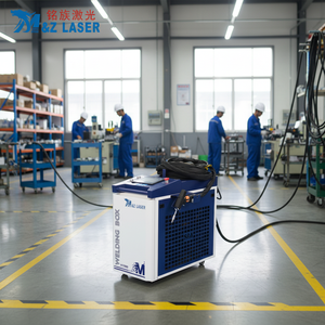 Nouvelle Offre Spéciale : Machine Laser Fibre Portable 5-en-1 à Refroidissement par Eau, 3000W, Haute Vitesse, pour Soudage, Nettoyage, Découpe et Ponçage par Points (Modèle Han) - Product Image 6