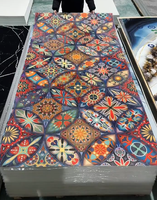 Múltiples opciones de color disponibles para combinar con varios estilos de diseño de interiores, desde el tradicional marroquí hasta el minimalista contemporáneo