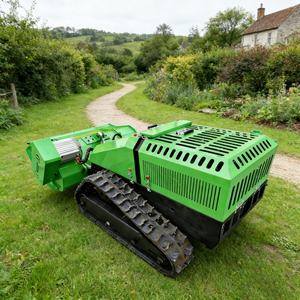 หุ่นยนต์ตัดหญ้าและกำจัดวัชพืชแบบอัตโนมัติเต็มรูปแบบ ควบคุมด้วยรีโมท ใช้สายพานตีนตะขาบ เหมาะสำหรับพื้นที่ลาดชัน สนามหญ้า และสวน - Product Image 1