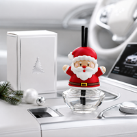 Diffuseur de parfum de voiture festif en verre de 11 ml avec figurine Père Noël et bâtonnets, pour l'aromathérapie automobile des fêtes, coffret cadeau