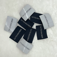 Étiquettes Tissées Adhésives Thermofusibles Personnalisées à Repasser pour Vêtements, Logos de Produits d'Habillement, Emballages et Étiquettes Transfert à Chaud