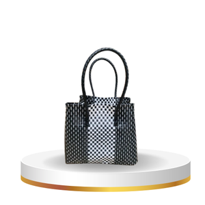 Sac tissé à la main pour femmes écologique de qualité supérieure sac à main en matière plastique recyclée dans un style de tissage à la mode - Product Image 5