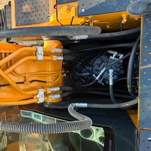 Second <b>Hand</b> Hyundai 220LC Crawler Excavator Used Construction Machine Reliable Performance and Low Fuel Consumption - Product Image 6