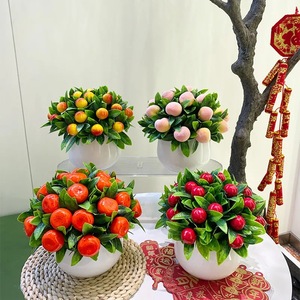 Plante artificielle Fuyu Collection Fortune Fruit 16cm en plastique, décoration intérieure et extérieure pour le Nouvel An chinois, décoration de maison - Product Image 1