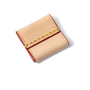 Accessoires personnalisés à cordon de serrage sangle rétractable seau première couche cuir de <span class=keywords><strong>vachette</strong></span> couleur unie pour sangle néo serrure simple avec couleur différente - Product Image 1