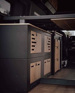 Kits d'ameublement intérieurs en bois massif et alliage d'aluminium pour camping-<span class=keywords><strong>car</strong></span>, cuisines de camping-<span class=keywords><strong>car</strong></span>, designs modernes, sur mesure, prêts à assembler - Product Image 3
