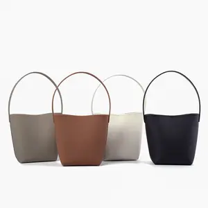 2023 New Designer Handmade Niche Bucket Tote Bag Small Size Cowhide Genuine Leather Bags For Woman