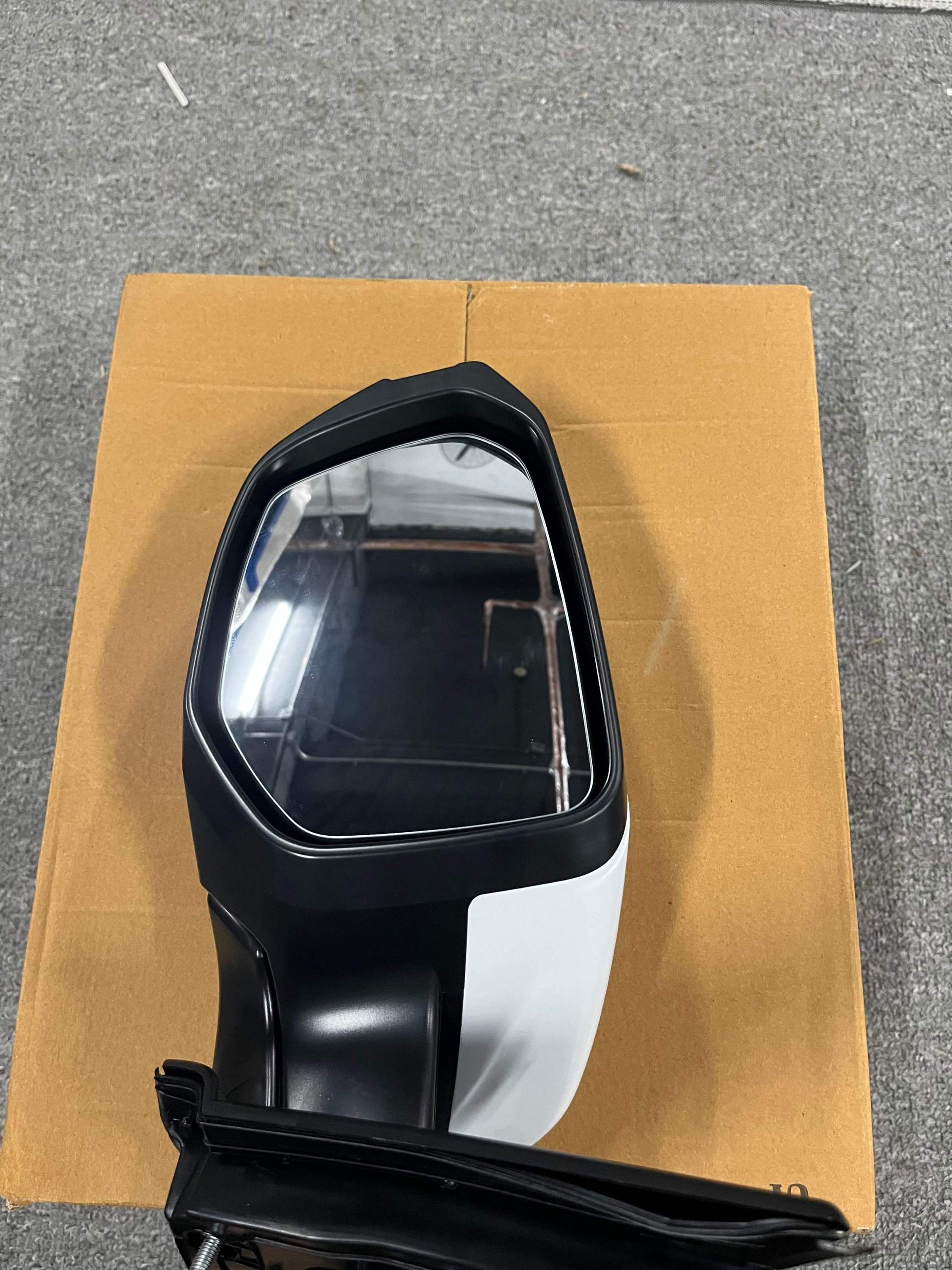 Shop High Quality Mirror Side Mirror for Land Cruiser FZJ100