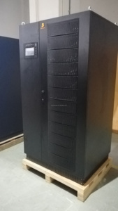 리튬 이온 배터리 산업용 <span class=keywords><strong>UPS</strong></span> <span class=keywords><strong>6KVA</strong></span> 10KVA <span class=keywords><strong>15KVA</strong></span> 20KVA 30KVA 40KVA 50KVA 60KVA 3상 온라인 <span class=keywords><strong>Ups</strong></span> 380v/400v/415v 공장 - Product Image 3