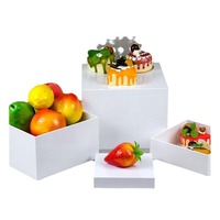 Luxuriöse Buffet-Präsentationsständer mit Wärmefunktion, Würfelförmig, für Hotel, Hochzeit, Weiße Acryl-Catering-Dessert-Buffet-Lebensmittel-Präsentationsständer für Partys