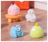 Poupée en résine monstre Kawaii, accessoires de dessin animé faits à la main tendance, jouets pour enfants pour Noël, Halloween, porte-clés, sac mystère surprise