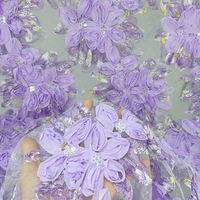 Tissu en tulle à ruban floral 3D en gros, tissu à sequins, tissu brodé à grandes fleurs pour robes de soirée et vêtements féminins