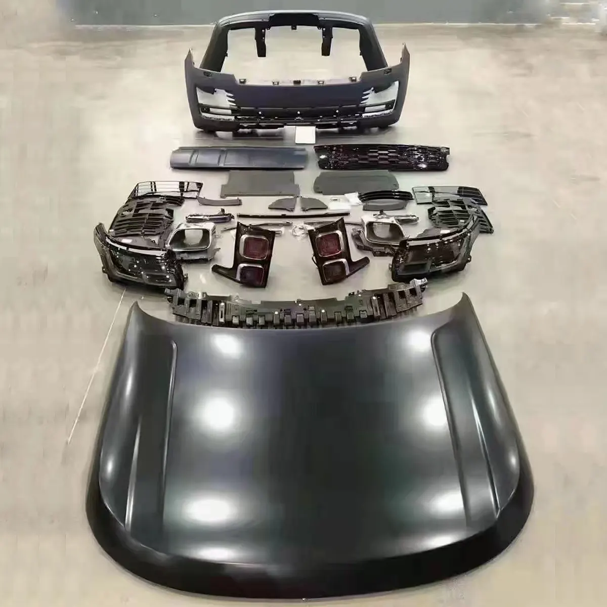 ערכת גוף פגוש חלקי רכב אופנתית עבור לנד רובר ריינג' רובר ווג L405 2013-2017 לעבר 2020.