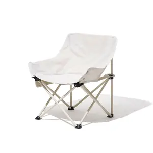Vendita calda Beach Fishing Moon Chair con braccioli sedia leggera bassa da campeggio sedia pieghevole compatta