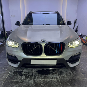 Vinilo para Envolver Automóviles Delution Gris Claro Dorado, Antiarañazos, Protección UV, Aplicación en la Carrocería, Garantía de 3 Años, Canal de Liberación de Aire, Baja Adherencia - Product Image 4