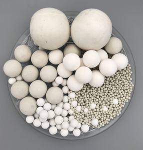 Bola/Esfera de cerámica inerte de alúmina, 3mm ~ 50mm 17 ~ 19%/23% ~ 26%/ 99% 95% 92% - Product Image 1