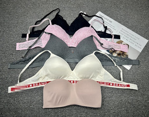 1-B0549 # Reggiseni a Triangolo <span class=keywords><strong>Senza</strong></span> <span class=keywords><strong>Ferretto</strong></span> Comodi a Basso Prezzo, Alcuni con Gancio, Commercio all'Ingrosso per l'Estero - Product Image 4