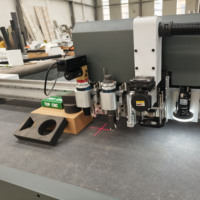 Cortadora Oscilante de Cama Plana CNC Económica de 380V con Motor y Rodamientos de Ahorro Energético, Máquina de Corte de Papel de Alta Velocidad
