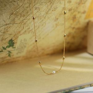 Collier personnalisé avec logo, en acier inoxydable plaqué or 18 carats, résistant à l'eau et inaltérable, avec perles, pour femme - Product Image 5