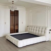 Lit double en chêne capitonné en tissu bouclé Teddy blanc doux, style italien moderne, avec cadre en forme de guimauve, disponible en tailles Twin et King Size