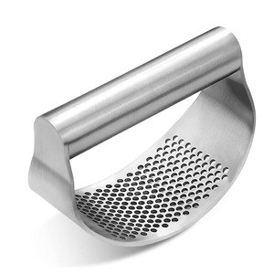 Stainless Steel Garlic Press 430 Arc Shape Household Garlic Mincer Peeler Tool - Product Image 4