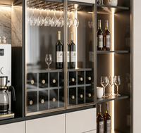 Armoire à vin intégrée moderne sur mesure, meuble bar vitrine à cadre doré avec éclairage LED, buffet de rangement pour salle à manger
