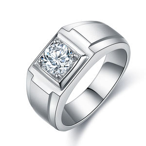 Toptan <span class=keywords><strong>Lot</strong></span> özel erkek 925 gümüş katı takı 1.0ct erkekler Moissanite pırlanta yüzük - Product Image 2