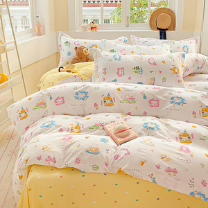 Gemütliche Begleiter 4-teiliges Set: Kuschelige Gebürstete Bettwäsche mit Verspielten Welpen- & Kätzchen-Prints - Product Image 6