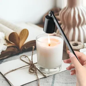 Herramienta de apagado de <span class=keywords><strong>velas</strong></span> de acero inoxidable pulido de alta calidad con mango largo, apagador de <span class=keywords><strong>velas</strong></span> negras y cortador de extintor de llama - Product Image 2