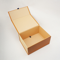 Boîte cadeau rigide pliable réutilisable avec fermeture magnétique, finition brillante, ruban de tirage, pour cosmétiques, vêtements, articles d'entreprise de luxe